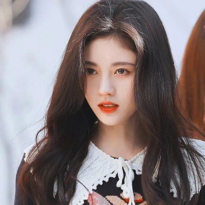卡美拉对深海怪兽吉古拉